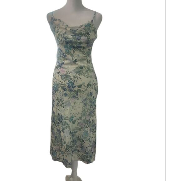 Cider Dresses & Skirts - NWT Cider szXXS Floral purple green white spaghetti strap side zip dress